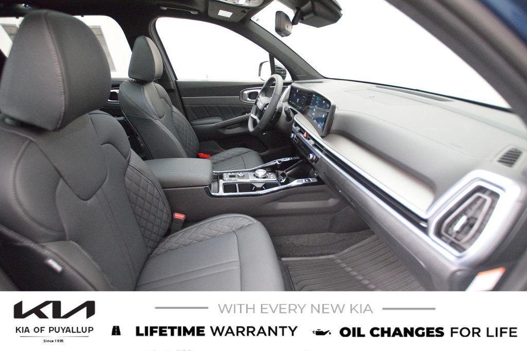 new 2026 Kia Sorento Hybrid car, priced at $47,495