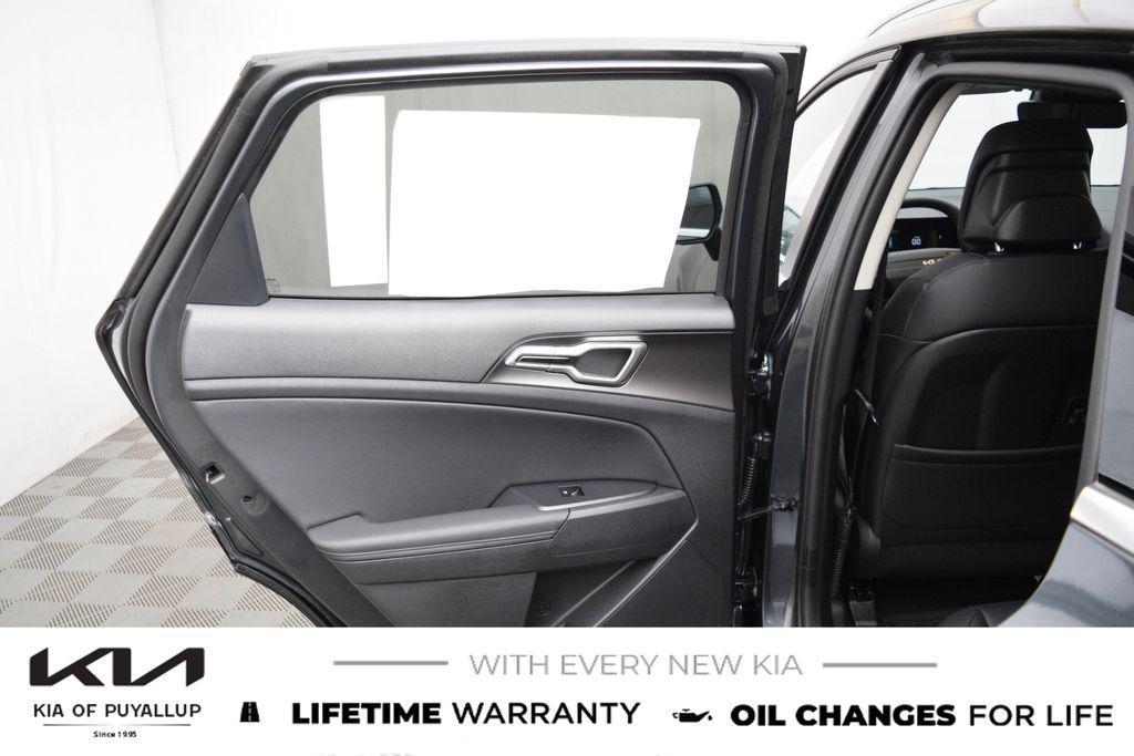 new 2026 Kia Sportage Hybrid car, priced at $35,505