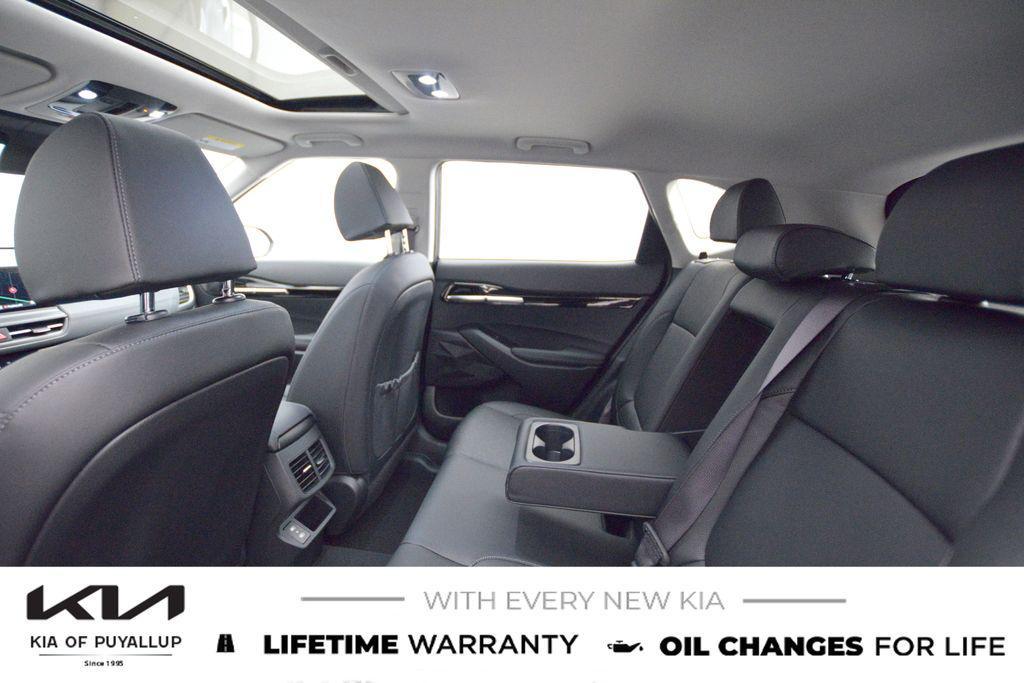 new 2026 Kia Seltos car, priced at $31,035