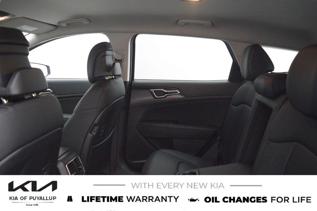 new 2026 Kia Sportage Hybrid car, priced at $35,255