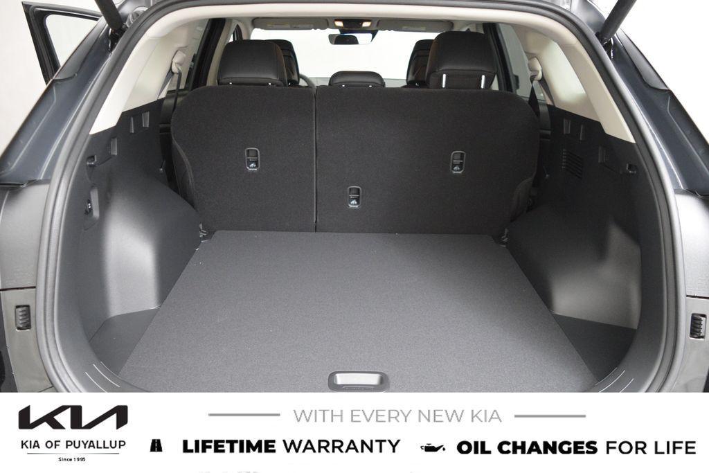 new 2026 Kia Sportage Hybrid car, priced at $35,255