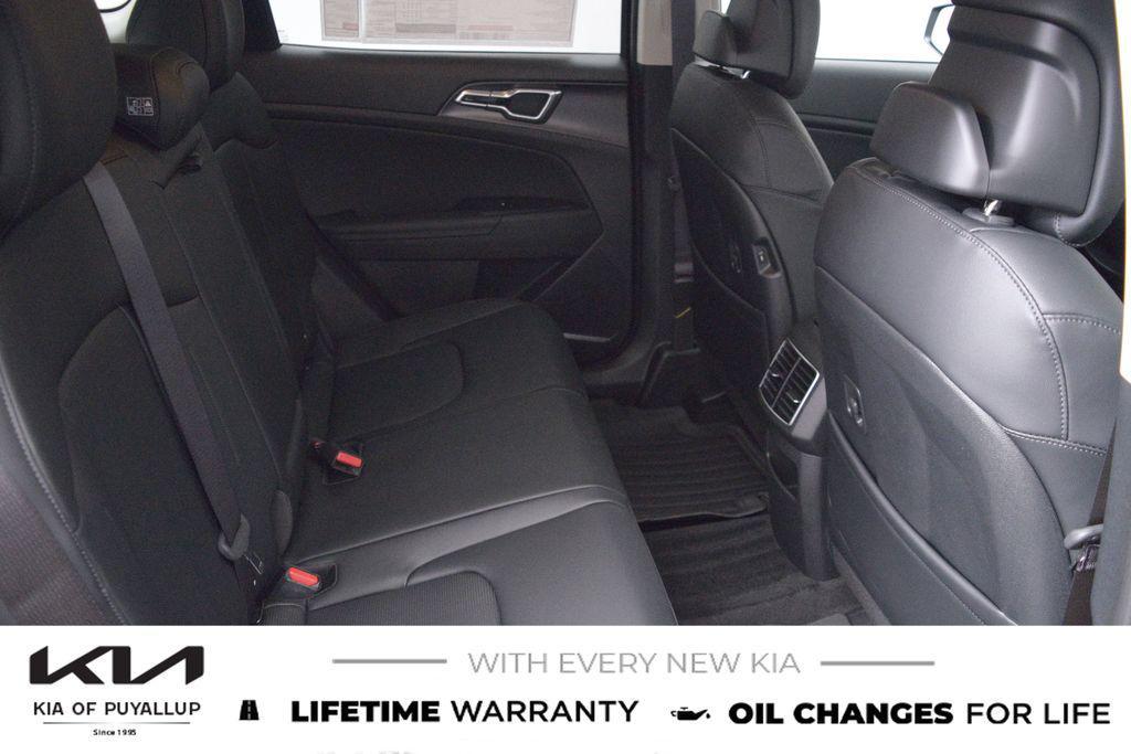 new 2026 Kia Sportage Hybrid car, priced at $35,255