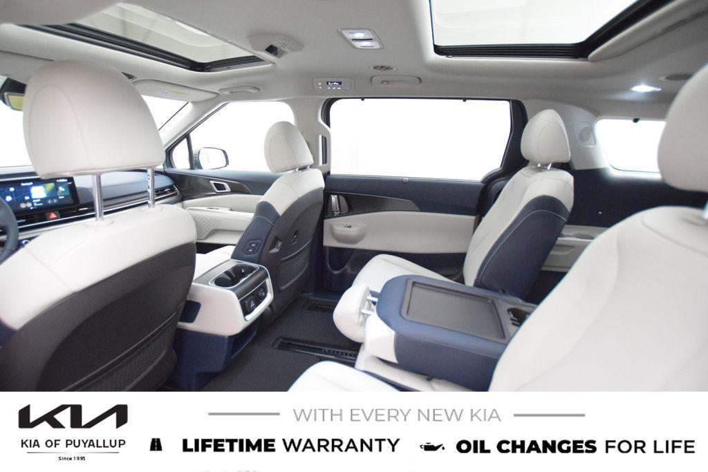 new 2026 Kia Carnival car, priced at $50,195