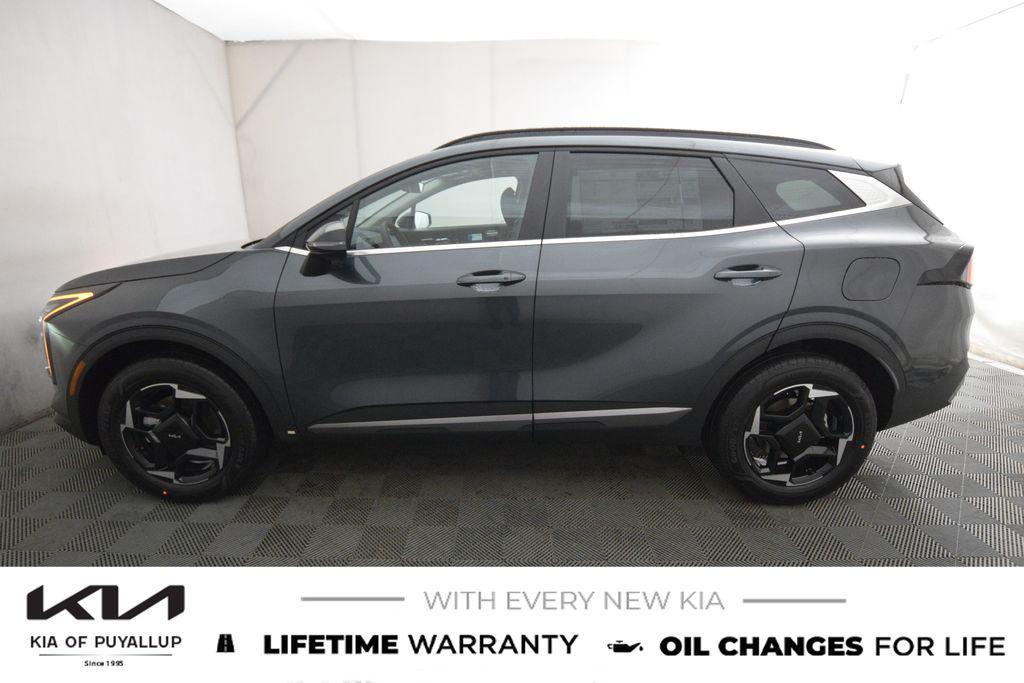 new 2026 Kia Sportage Hybrid car, priced at $36,425
