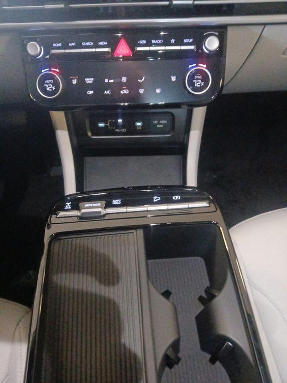 new 2026 Hyundai TUCSON Hybrid car, priced at $33,102