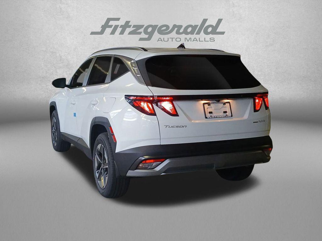 new 2026 Hyundai TUCSON Hybrid car, priced at $33,102