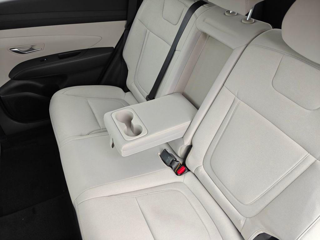 new 2026 Hyundai TUCSON Hybrid car, priced at $33,043