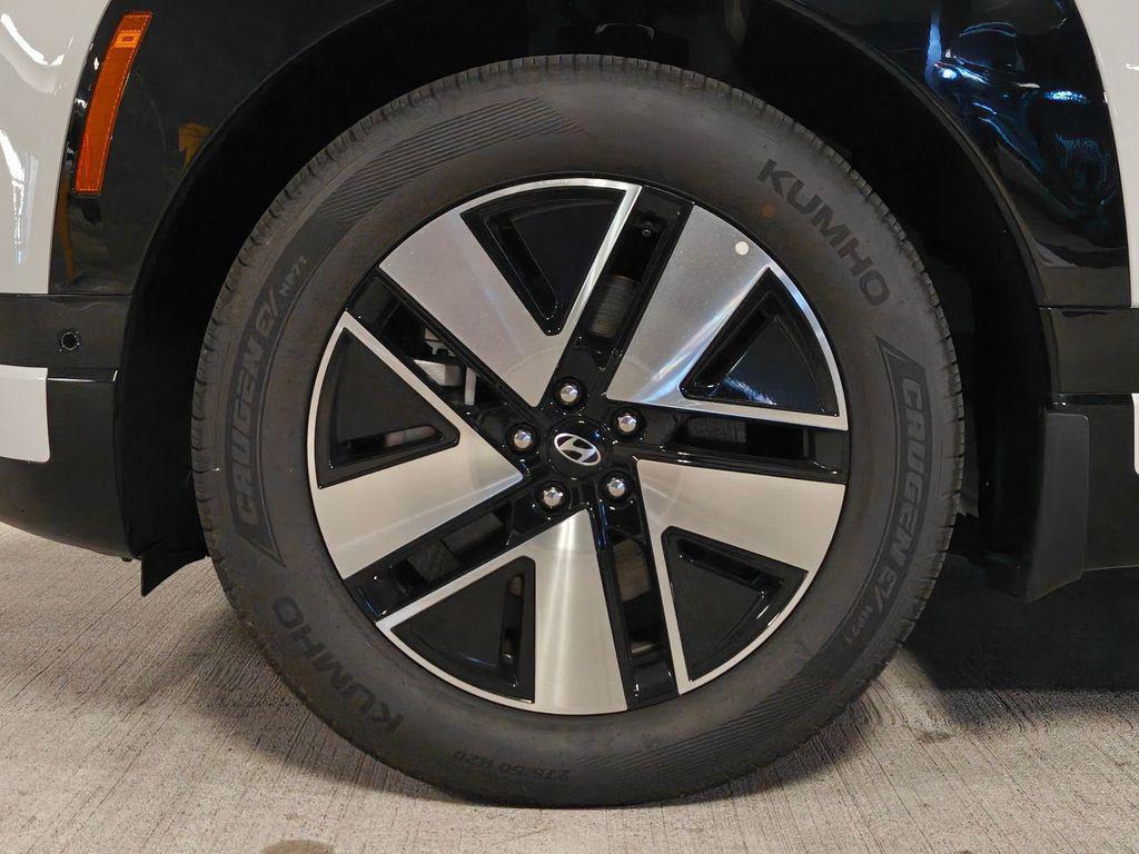 new 2026 Hyundai IONIQ 9 car, priced at $59,651