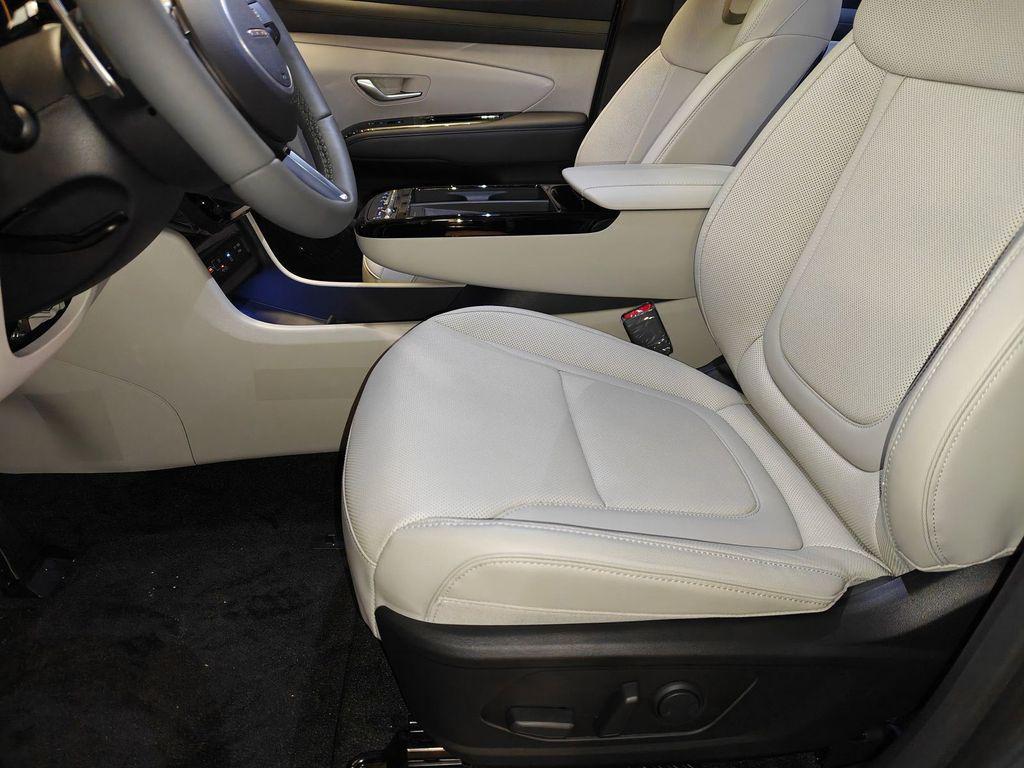new 2026 Hyundai TUCSON Hybrid car, priced at $41,017