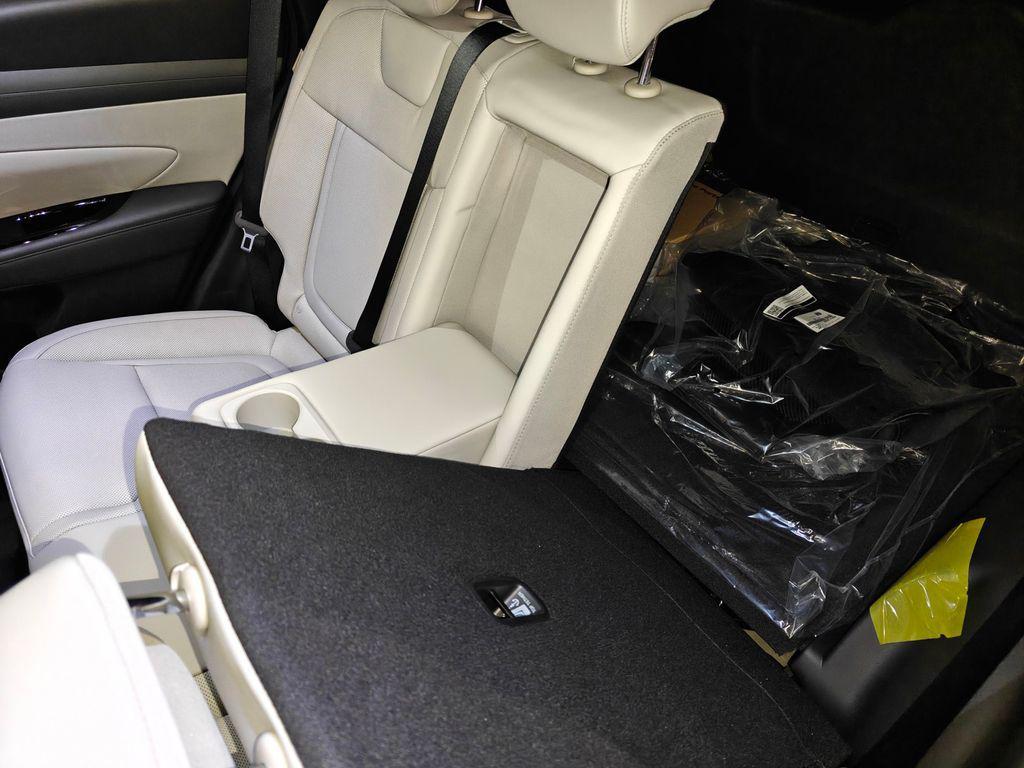 new 2026 Hyundai TUCSON Hybrid car, priced at $41,017