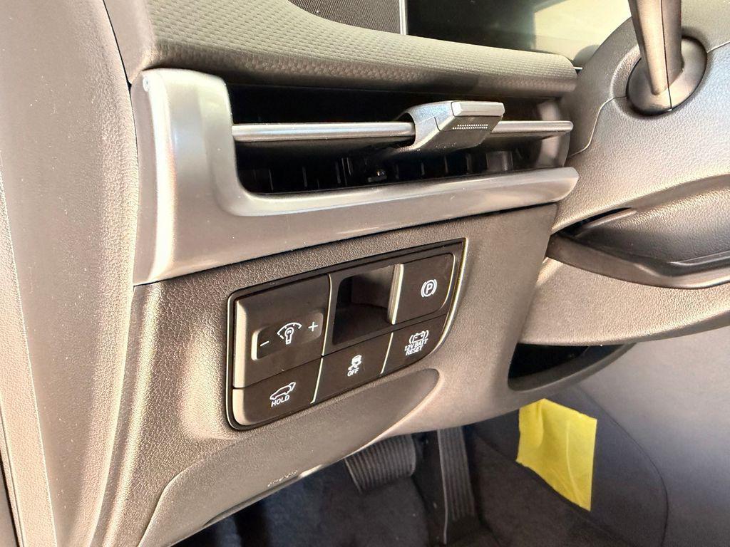 new 2026 Hyundai TUCSON Hybrid car, priced at $32,910