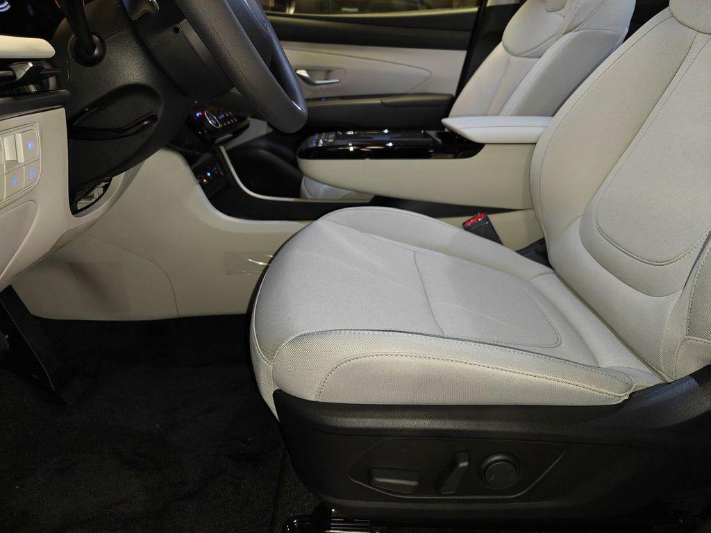 new 2026 Hyundai TUCSON Hybrid car, priced at $32,970