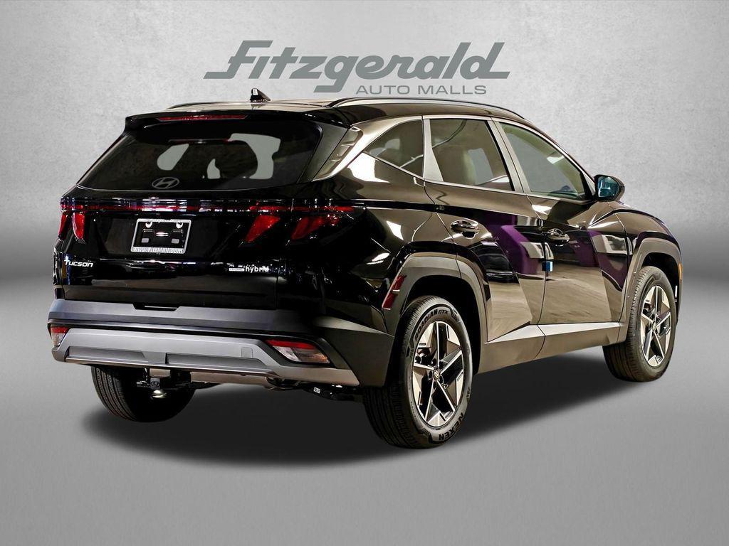 new 2026 Hyundai TUCSON Hybrid car, priced at $32,970
