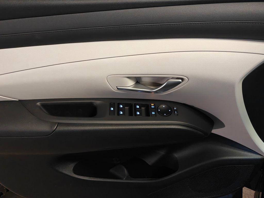 new 2026 Hyundai TUCSON Hybrid car, priced at $32,970