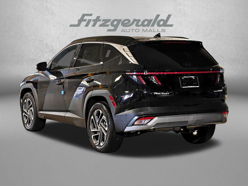 new 2026 Hyundai TUCSON Hybrid car, priced at $41,008