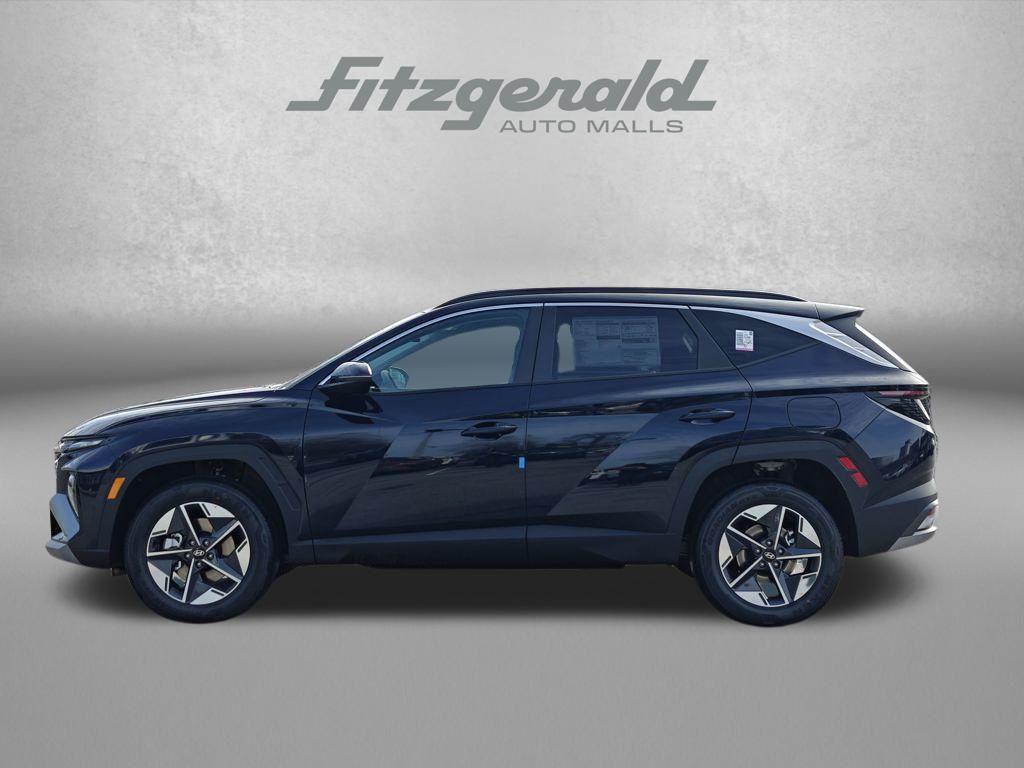 new 2026 Hyundai TUCSON Hybrid car, priced at $33,965