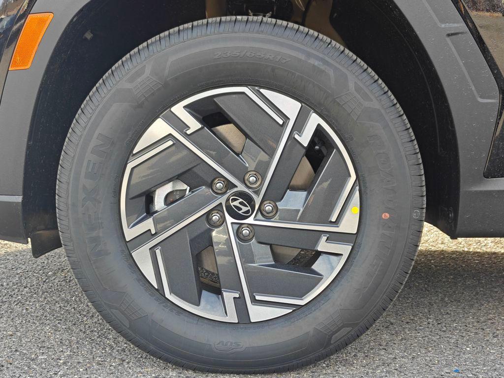 new 2026 Hyundai TUCSON Hybrid car, priced at $33,041