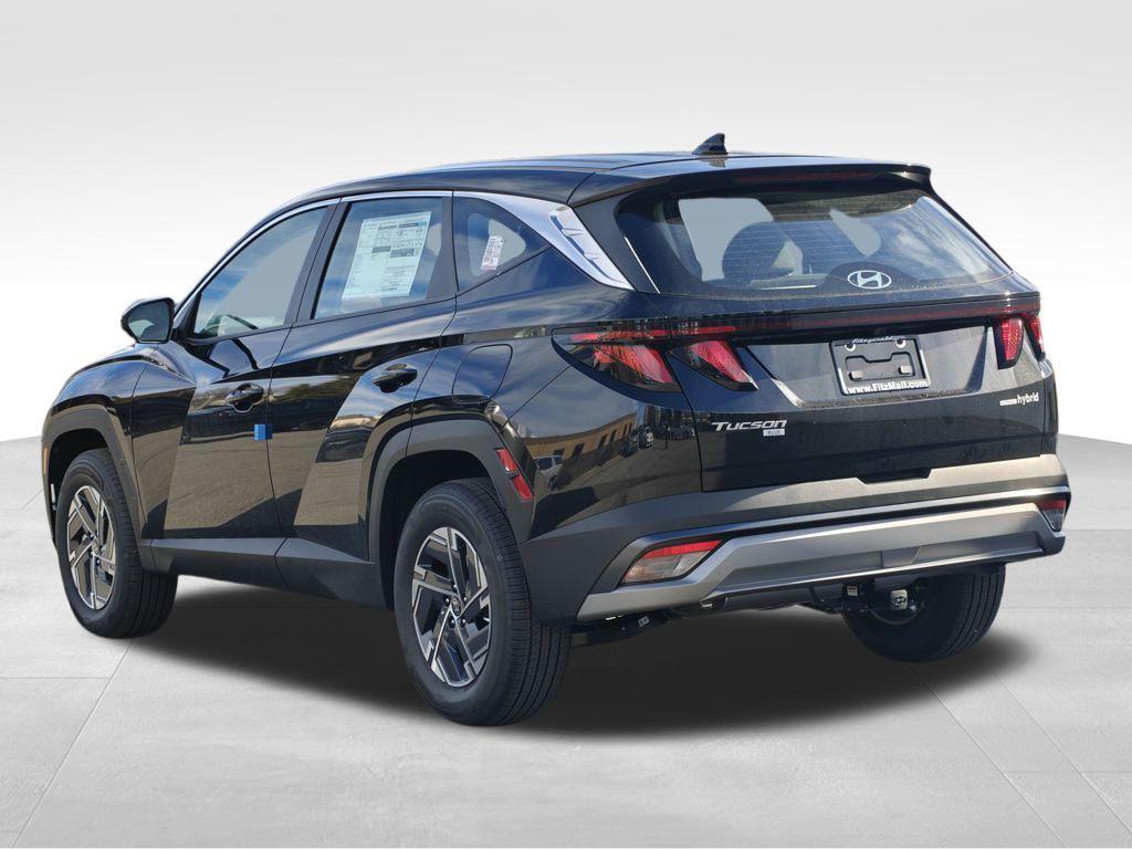 new 2026 Hyundai TUCSON Hybrid car, priced at $33,041