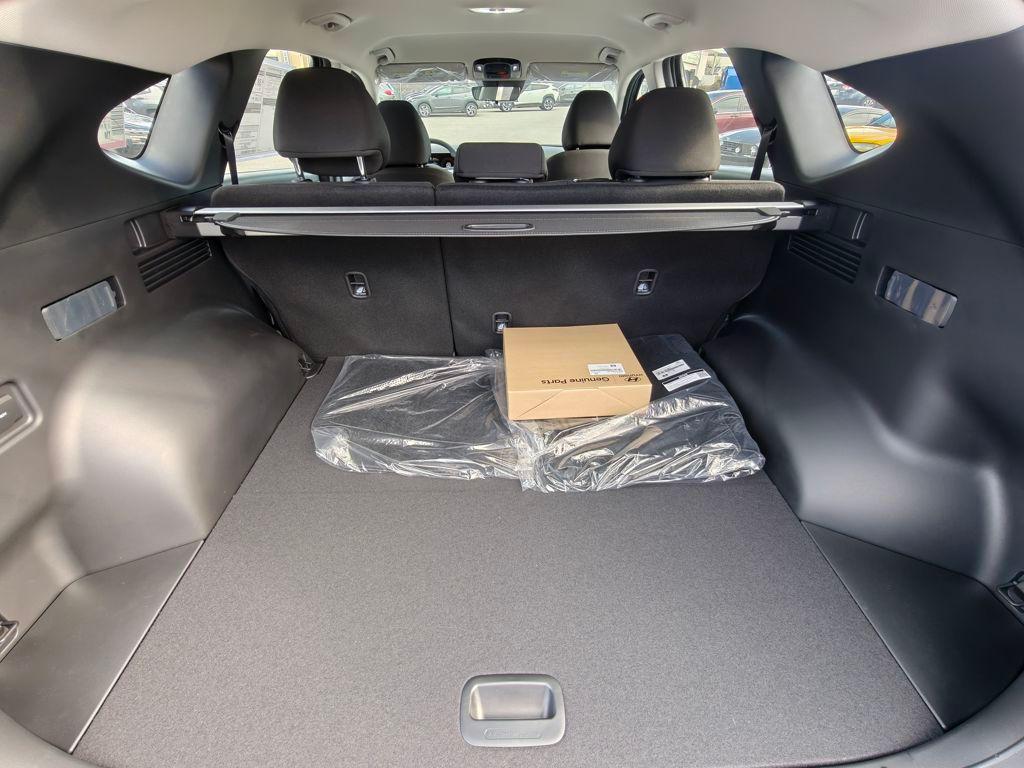 new 2026 Hyundai TUCSON Hybrid car, priced at $33,041