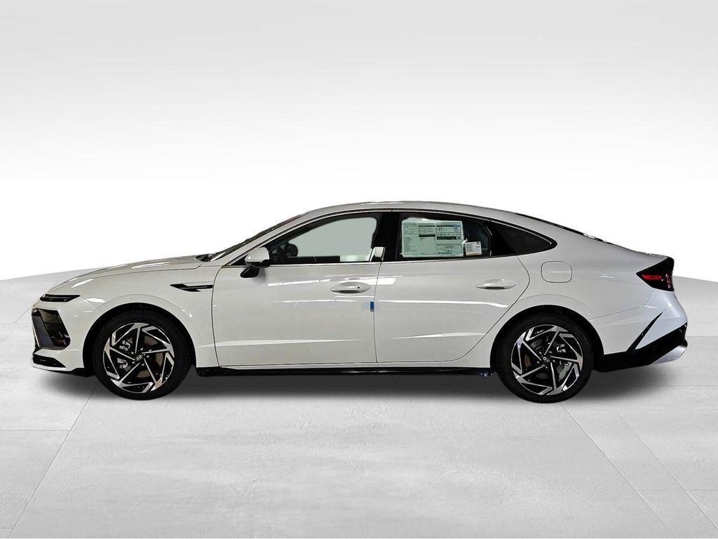 new 2026 Hyundai Sonata car, priced at $31,281