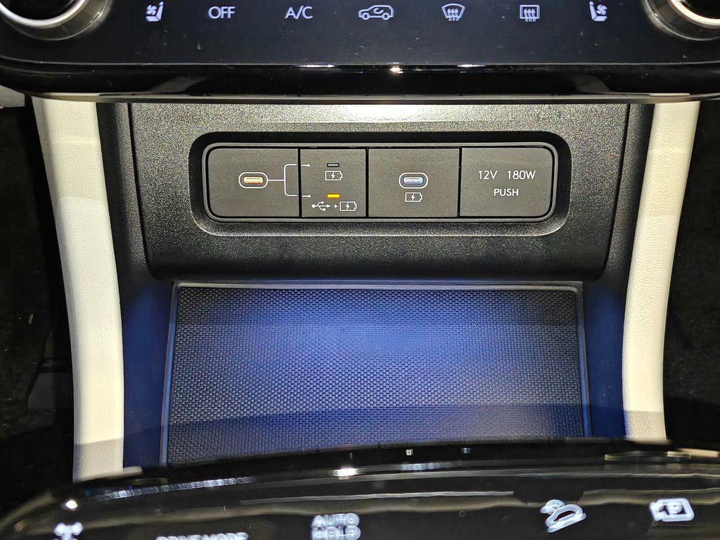 new 2026 Hyundai TUCSON Hybrid car, priced at $40,960