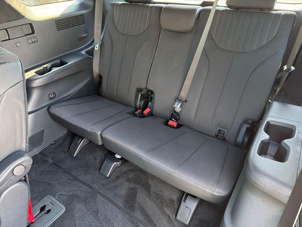 used 2025 Hyundai Palisade car, priced at $47,587