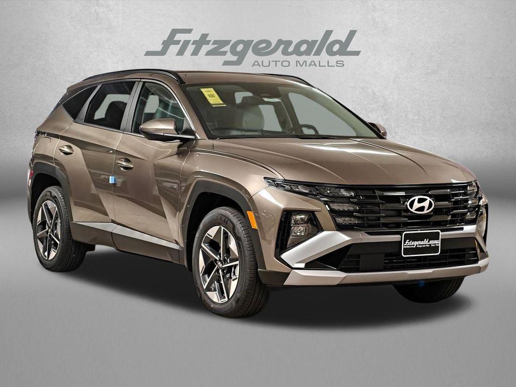 new 2026 Hyundai TUCSON Plug-In Hybrid car, priced at $41,621