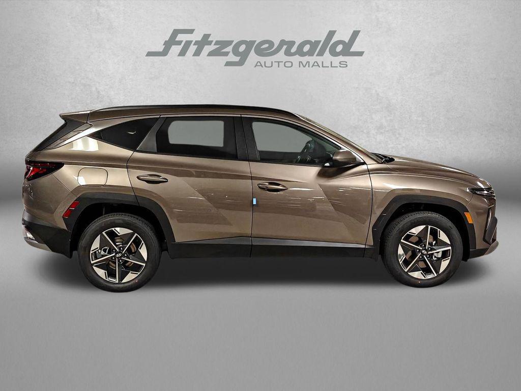 new 2026 Hyundai TUCSON Plug-In Hybrid car, priced at $41,621