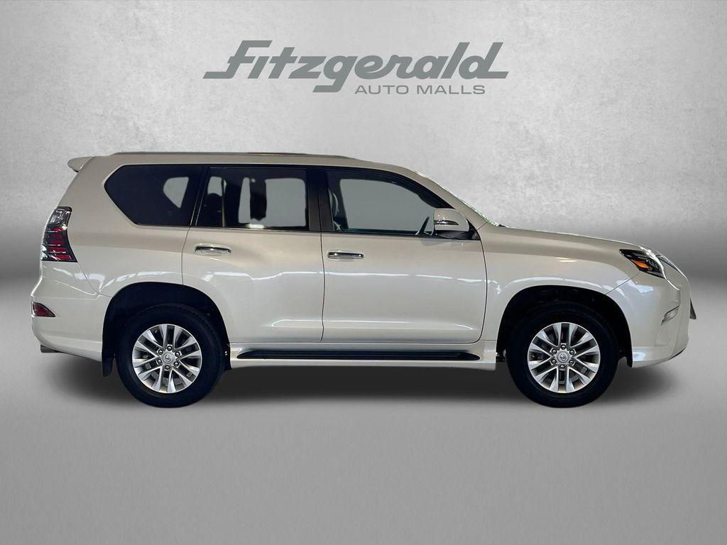 used 2022 Lexus GX 460 car, priced at $43,988