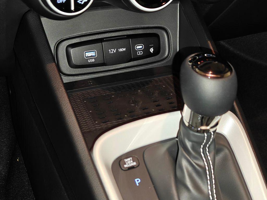 new 2025 Hyundai Venue car, priced at $23,779