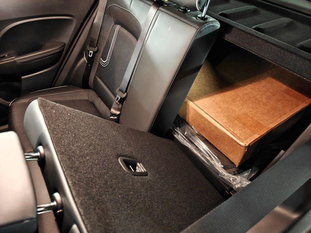 new 2025 Hyundai Venue car, priced at $23,779