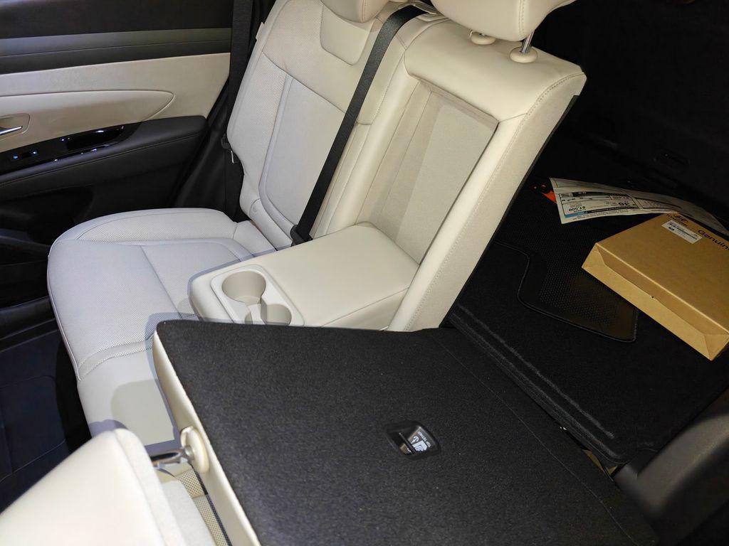 new 2026 Hyundai TUCSON Hybrid car, priced at $40,848