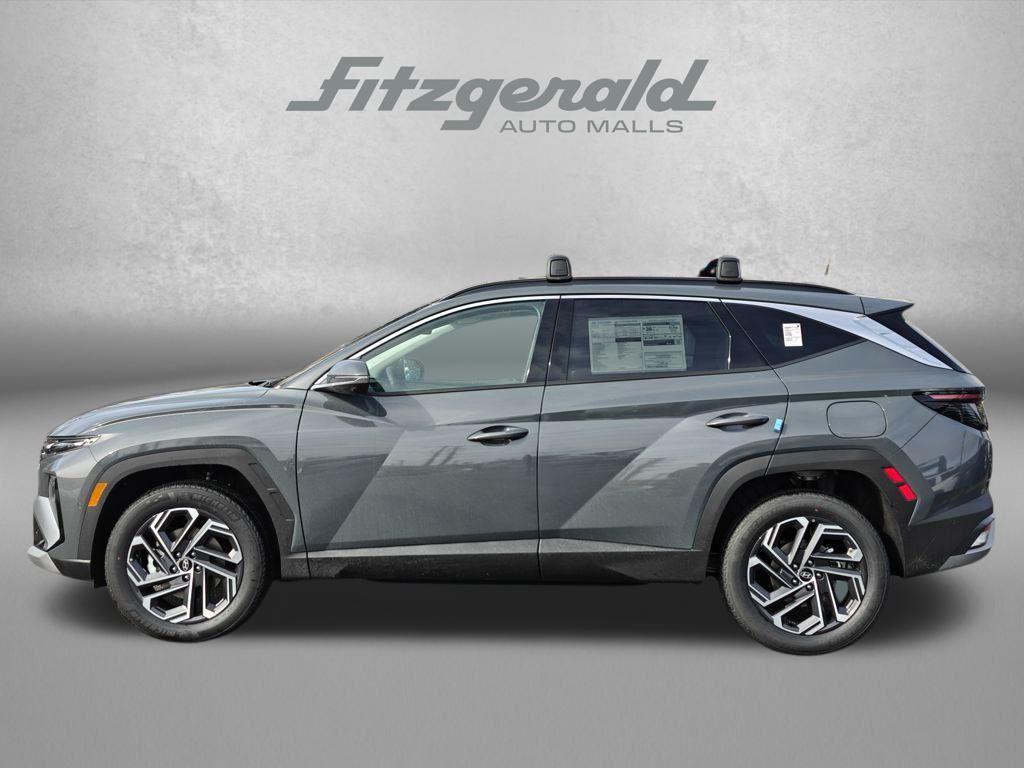 new 2026 Hyundai TUCSON Hybrid car, priced at $41,021