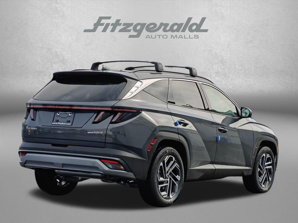 new 2026 Hyundai TUCSON Hybrid car, priced at $41,021