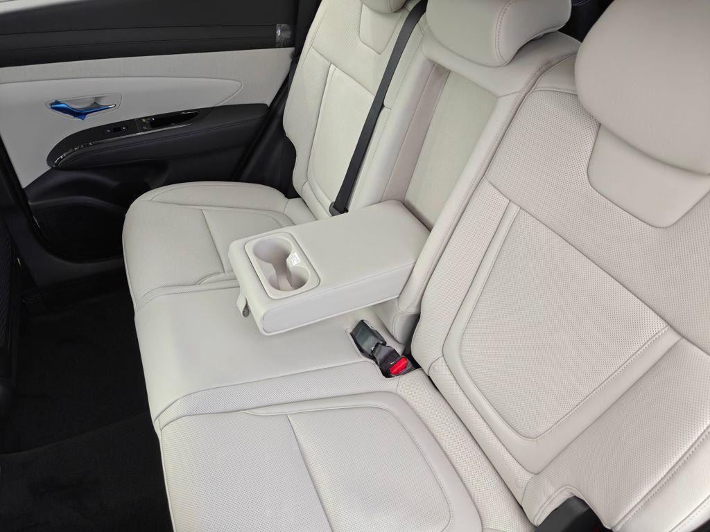 new 2026 Hyundai TUCSON Hybrid car, priced at $41,021