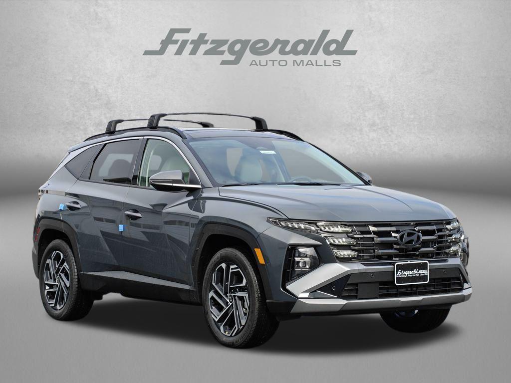 new 2026 Hyundai TUCSON Hybrid car, priced at $41,021