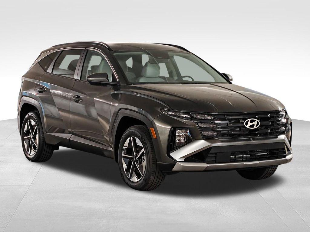 new 2026 Hyundai TUCSON Hybrid car, priced at $34,072