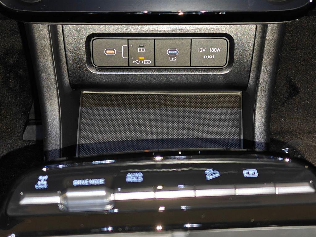 new 2026 Hyundai TUCSON Hybrid car, priced at $33,041