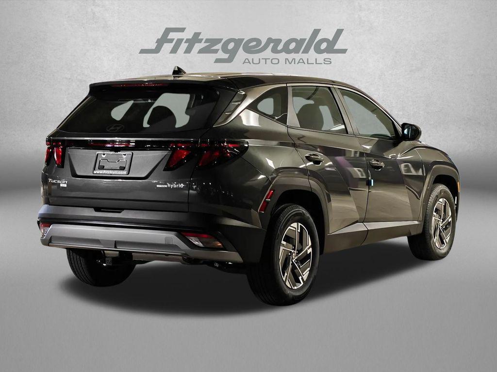 new 2026 Hyundai TUCSON Hybrid car, priced at $33,041