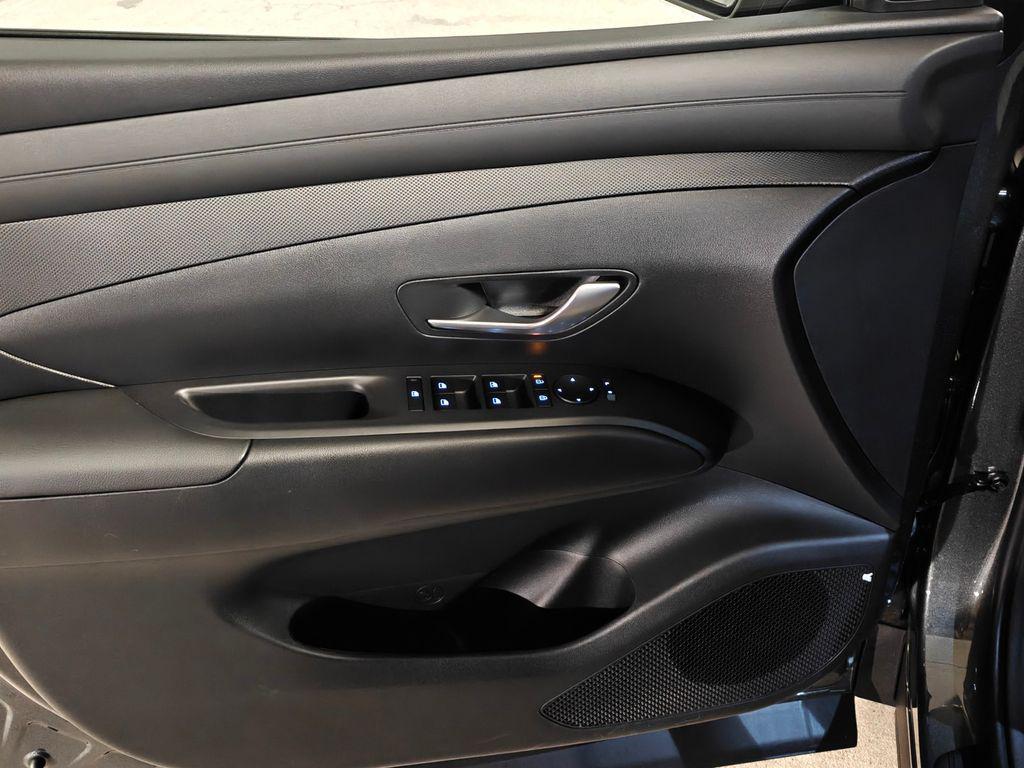 new 2026 Hyundai TUCSON Hybrid car, priced at $33,041