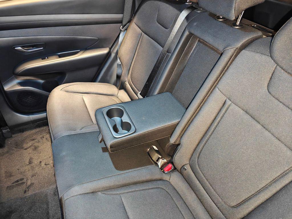 new 2026 Hyundai TUCSON Hybrid car, priced at $33,041