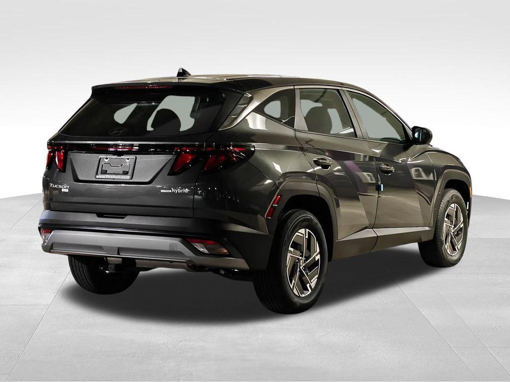 new 2026 Hyundai TUCSON Hybrid car, priced at $33,041