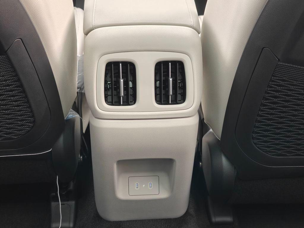 new 2026 Hyundai TUCSON Hybrid car, priced at $40,999