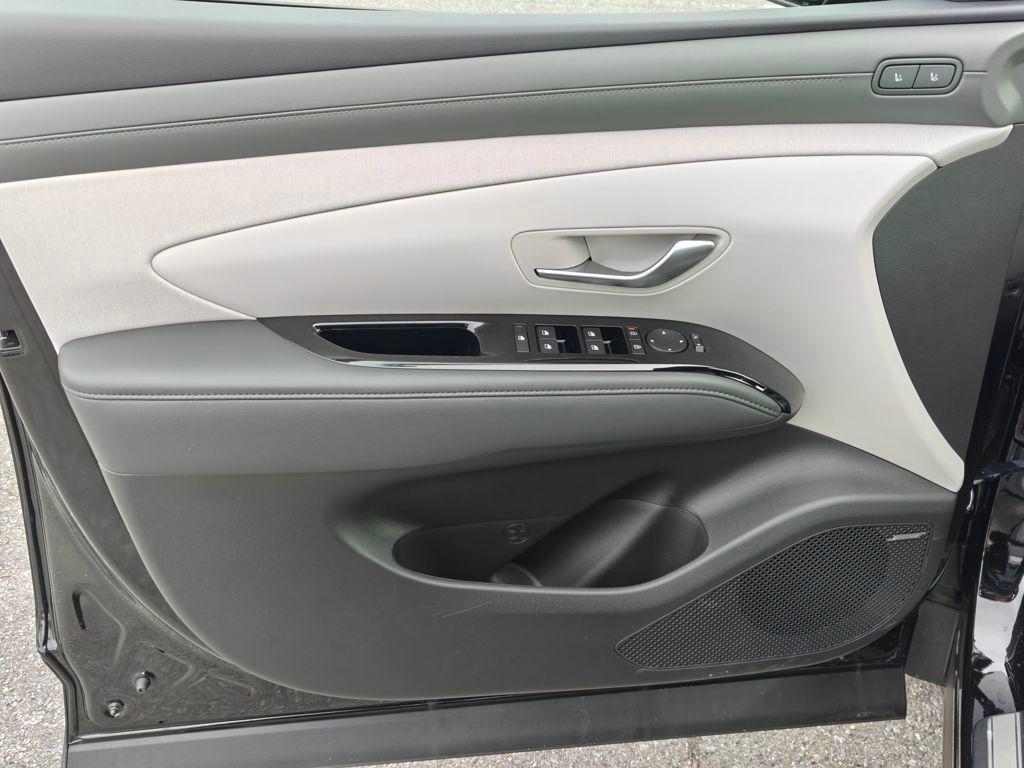 new 2026 Hyundai TUCSON Hybrid car, priced at $40,999