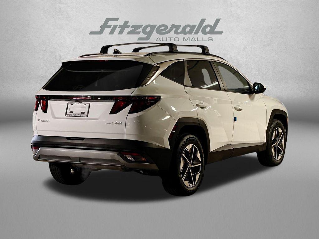 new 2026 Hyundai TUCSON Hybrid car, priced at $34,595