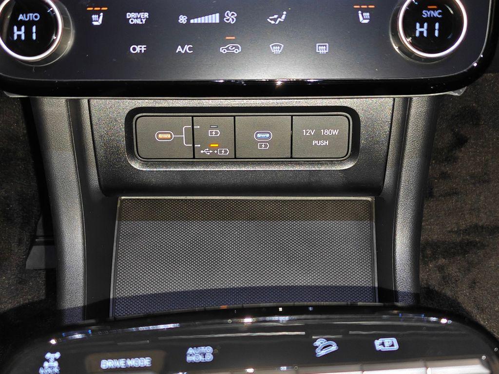 new 2026 Hyundai TUCSON Hybrid car, priced at $34,595