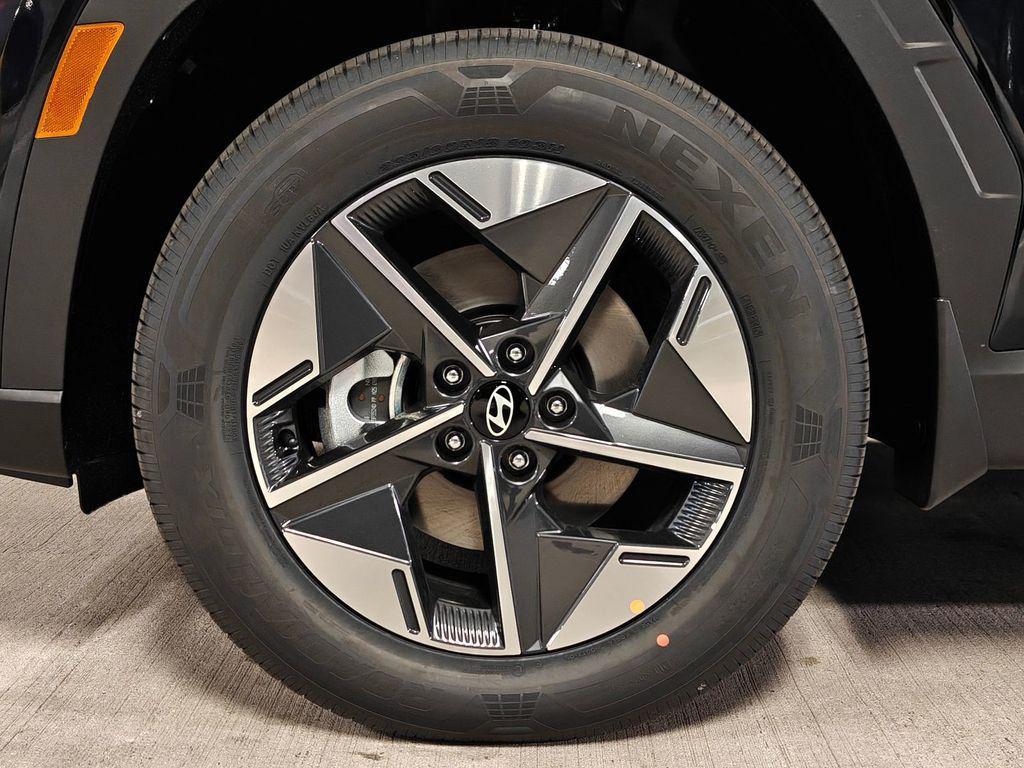 new 2026 Hyundai TUCSON Hybrid car, priced at $32,983