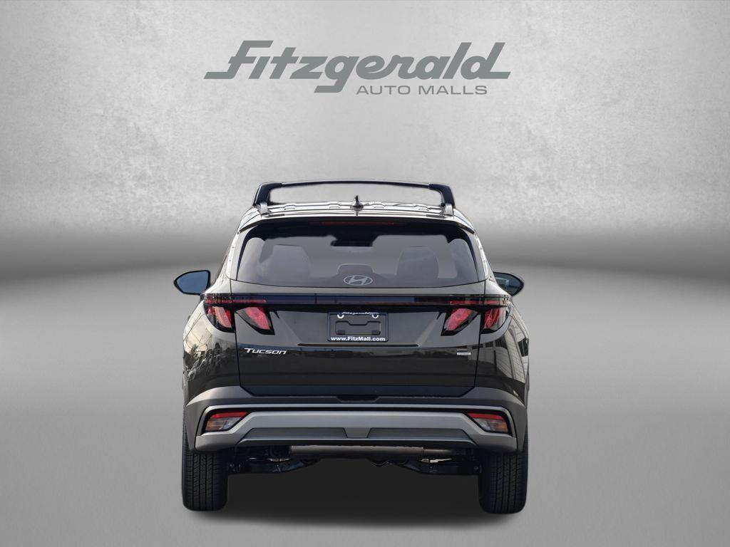 new 2026 Hyundai Tucson car, priced at $31,118