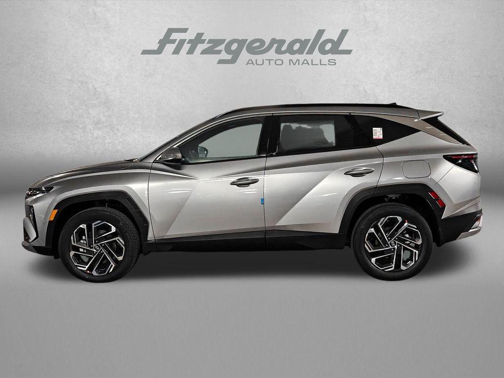 new 2026 Hyundai TUCSON Hybrid car, priced at $41,033