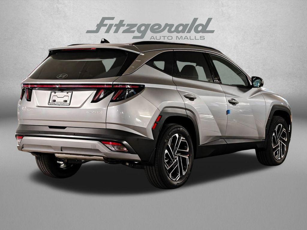 new 2026 Hyundai TUCSON Hybrid car, priced at $41,033